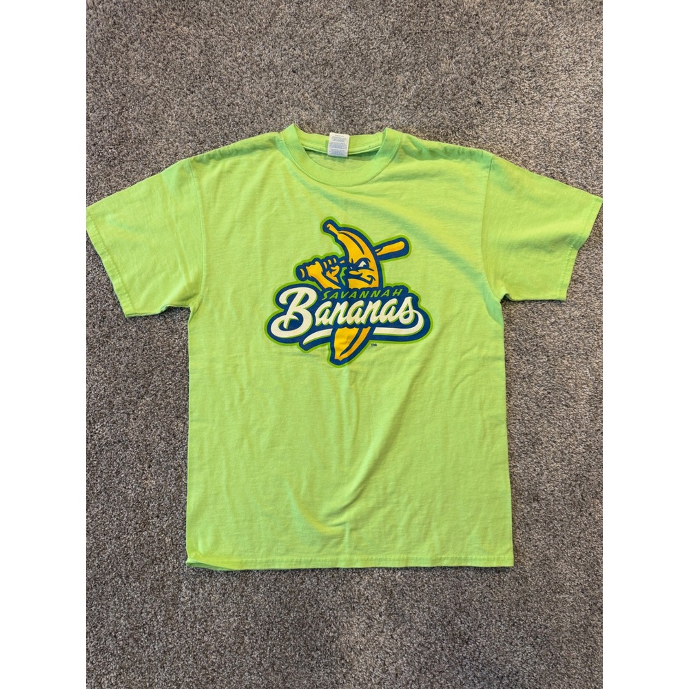 Port & Company T-Shirt Mens M Green Savannah Bananas Graphic Baseball Tee Sport